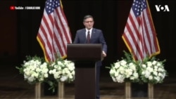 美国政界领导人和查理·科克的友人为科克举行祈祷守夜活动  美国政界领导人和查理·科克的友人为科克举行祈祷守夜活动