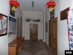 托木斯克大学孔子学院的办公室。(美国之音白桦拍摄)