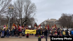 藏人团体2019年3月10日在白宫前集会(公民力量照片)
