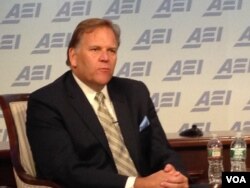 众议院情报委员会主席罗杰斯议员(美国之音 莉雅拍摄)