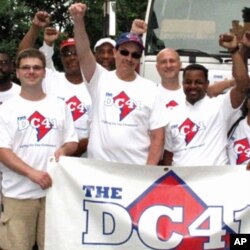 葛雷市长(中立者墨镜者)认同性恋平权彰显自由价值