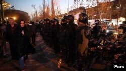 六天抗议后,一派萧杀的德黑兰