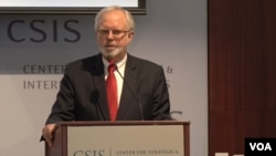 美国国防部主管亚太安全事务的助理部长施大伟(David Shear)2015年3月27日在华盛顿战略与国际中心讲话。
