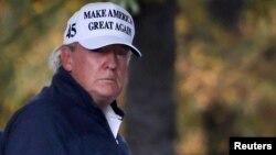 在新闻媒体宣布拜登胜选后现任总统特朗普回到白宫时的情景(路透社2020年11月7日)