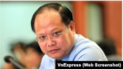 Ông Tất Thành Cang, trong bức ảnh chụp tại cuộc họp HĐND TPHCM hồi tháng 4/2019, vừa bị đề nghị khai trừ khỏi Đảng vì những "sai phạm" trong "sử dụng tài sản nhà nước."