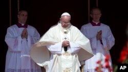 ទឹកជំនន់បណ្ដាលមកពីភ្លៀងធ្លាក់ខ្លាំងនៅលើផ្លូវនៅជាយក្រុងហ្ស៊េរុយសាឡិម ប្រទេសអ៊ីស្រាអែល។