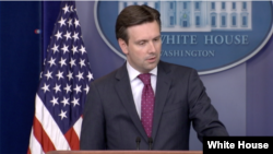 白宫发言人欧内斯特(图片来源:美国白宫)