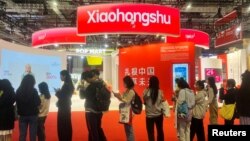 Semakin banyak pengguna TikTok yang kini bermigrasi ke aplikasi media sosial China lainnya, Xiaohongshu (foto: ilustrasi).