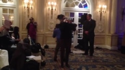 记者手记:自焚毁容母女为陈光标登台 (1) 记者手记:自焚毁容母女为陈光标登台 (1)