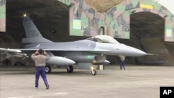 资料图片:台湾空军战机