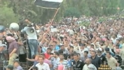 Сирійські біженці шукають порятунку у Лівані Сирійські біженці шукають порятунку у Лівані