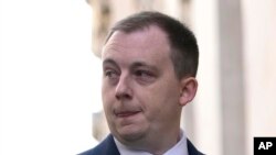 资料照片:克里斯托弗·卡什抵达伦敦的中央刑事法院。(2024年5月10日)