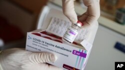 Vaccine COVID-19 của AstraZeneca.