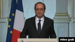 法国总统奥朗德就袭击发表讲话(VOA网站视频截图)