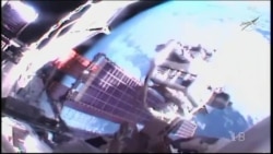 太空漫谈:太阳轨道器拍到罕见太阳极地影像 太空漫谈:太阳轨道器拍到罕见太阳极地影像