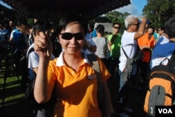 工党立法会议员何秀兰表示,拉倒总好过接受假普选,不希望一人一票借民意给钦点的候选人(美国之音汤惠芸拍摄)