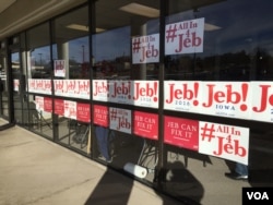 前佛罗里达州长杰布·布什的竞选总部(美国之音龚小夏,平章拍摄)