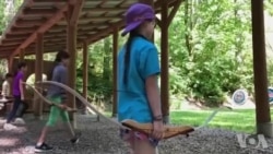 女童子军鼓励成员学习科学、技术、工程和数学新技能 女童子军鼓励成员学习科学、技术、工程和数学新技能