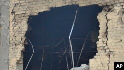 በቲ መጥቃዕቲ ዝዓነወ ህንጻ