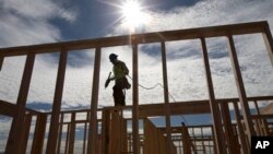 Nhà mới đang được xây ở Chula Vista, California, Hoa Kỳ