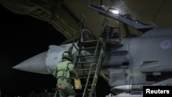 英国皇家空军准备对胡塞武装实施新一轮打击。（英国国防部2024年2月24日）