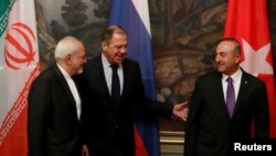 伊朗外长扎里夫、俄罗斯外长拉夫罗夫与土耳其外长恰乌什欧陆