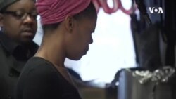 VOA英语视频:发源于美国南方的灵魂食物驰名首都华盛顿 VOA英语视频:发源于美国南方的灵魂食物驰名首都华盛顿