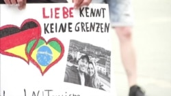 疫情拆散异国伴侣 “莫把爱侣当游客”运动盼网开一面 疫情拆散异国伴侣 “莫把爱侣当游客”运动盼网开一面