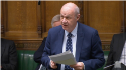 保守党国会议员、前移民事务国务大臣祈达文