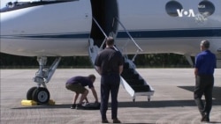 VOA英语视频: 美国宇航员将首次搭乘民间飞行器重返太空