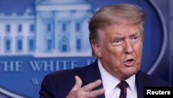 美国总统特朗普(Donald Trump)2020年7月21日在白宫记者会上(路透社)