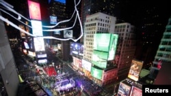 美国纽约时报广场上中国的宣传广告不断增加。(资料照片)