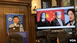 哈德逊研究所印太战略访问研究员许毓仁在华盛顿世界政治研究所发表演讲。(2024年10月29日,美国之音锺辰芳拍摄)