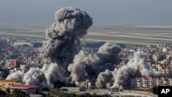 以色列空袭黎巴嫩首都贝鲁特南郊。(2024年11月23日)