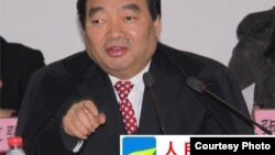 民间网站爆料导致原中共重庆市北碚区委书记雷政富下台(图片来源:人民监督网)