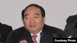 民间网站爆料导致原中共重庆市北碚区委书记雷政富下台(图片来源:人民监督网)