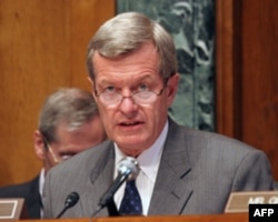 参议院金融委员会主席鲍卡斯