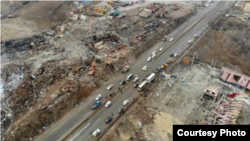 爆炸发生第二天航拍事故现场及周边受损情况网络图片 (博讯)