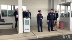 边防特工接受虚拟入境口岸的培训 边防特工接受虚拟入境口岸的培训