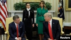美国总统川普和夫人,约旦国王阿卜杜拉和王后在白宫会见(2017年4月5日)