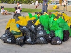 Kantung sampah bioplastik dari tepung singkong. (Foto: PT Saesha Bunga Indo)