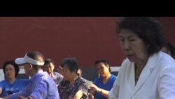 Người già Trung Quốc vất vả vì chính sách một con  Người già Trung Quốc vất vả vì chính sách một con