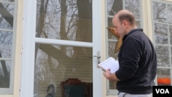 菲尔.詹姆斯,桑德斯的选区队长(美国之音龚小夏,平章拍摄)