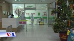 Thêm 3 người nhiễm coronavirus, VN ngừng cấp visa cho TQ Thêm 3 người nhiễm coronavirus, VN ngừng cấp visa cho TQ