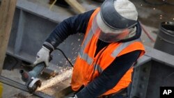 Seorang pekerja konstruksi di New York (Foto: dok).