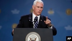 资料照:美国副总统彭斯