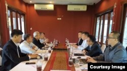 RCSS ကိုယ်စားလှယ်အဖွဲ့နဲ့ အစိုးရကိုယ်စားလှယ်အဖွဲ့တို့ ထိုင်းနိုင်ငံ ချင်းမိုင်မြို့မှာ အလွတ်သဘော ဆွေးနွေးပွဲ ။ photo- U Nay Min