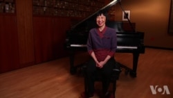 梦幻与童心 – 玩具钢琴家陈灵 梦幻与童心 – 玩具钢琴家陈灵