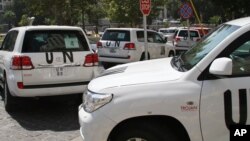 Đoàn xe của các thanh tra Liên hiệp quốc