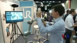 机器人会越来越多地取代人类的工作 机器人会越来越多地取代人类的工作